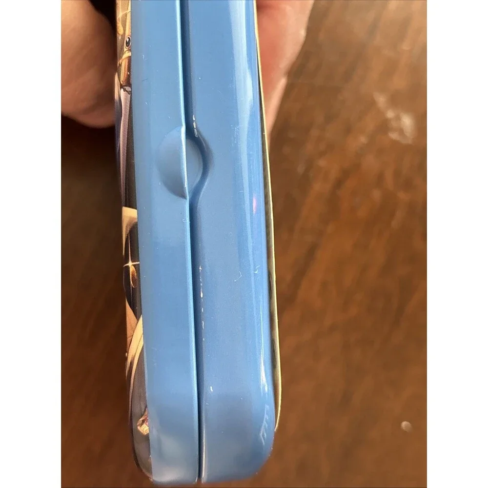 N/A empty tin